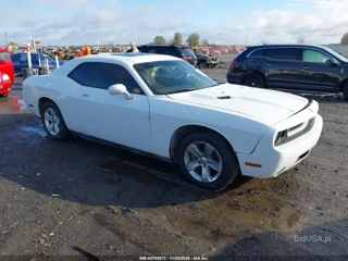 DODGE DODGE CHALLENGER SE