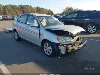 HYUNDAI HYUNDAI ACCENT GLS