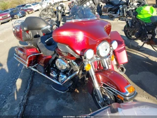 HARLEY-DAVIDSON HARLEY-DAVIDSON FLHTCU