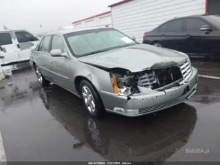 CADILLAC CADILLAC DTS STANDARD