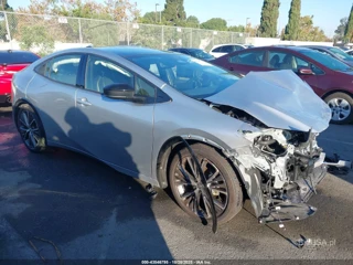 TOYOTA TOYOTA PRIUS XLE