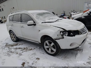 MITSUBISHI MITSUBISHI OUTLANDER XLS