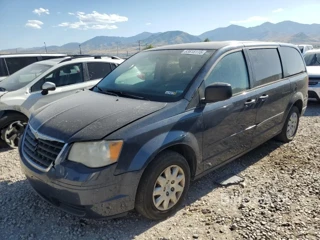 CHRYSLER TOWN & COUNTRY