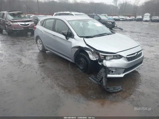 SUBARU SUBARU IMPREZA BASE 5-DOOR