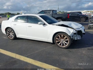 CHRYSLER CHRYSLER 300 LIMITED
