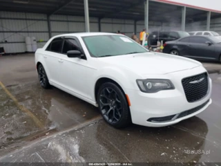 CHRYSLER CHRYSLER 300 TOURING