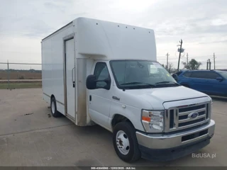 FORD FORD E-450 CUTAWAY