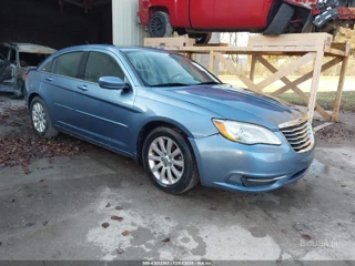 CHRYSLER CHRYSLER 200 TOURING