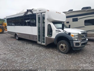 FORD FORD F-550 CHASSIS XL