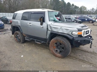 TOYOTA TOYOTA FJ CRUISER