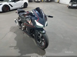 HONDA HONDA CBR500 RA