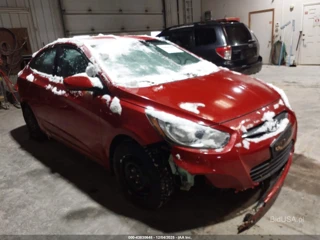 HYUNDAI HYUNDAI ACCENT GLS