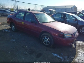 TOYOTA TOYOTA CAMRY LE