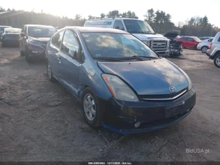 TOYOTA TOYOTA PRIUS