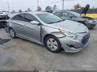 HYUNDAI HYUNDAI SONATA HYBRID