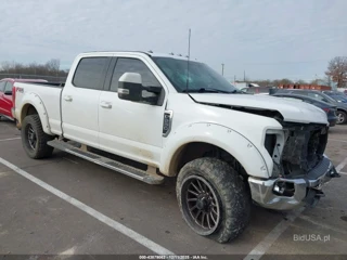 FORD FORD F-250 LARIAT