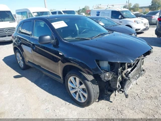 MITSUBISHI MITSUBISHI OUTLANDER SPORT SE