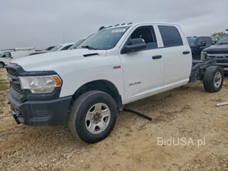 RAM 2500 TRADESMAN