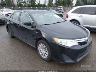 TOYOTA TOYOTA CAMRY HYBRID LE