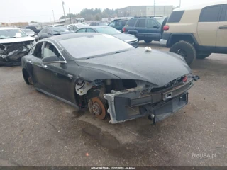 TESLA TESLA MODEL S PERFORMANCE