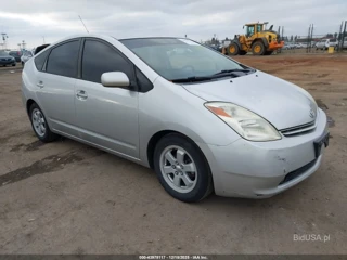 TOYOTA TOYOTA PRIUS