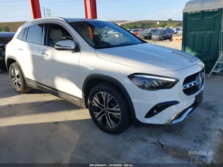 MERCEDES-BENZ MERCEDES-BENZ GLA 250 4MATIC