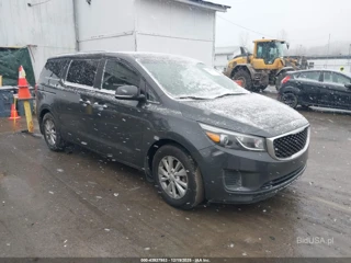 KIA KIA SEDONA LX
