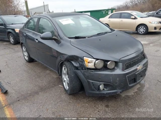 CHEVROLET CHEVROLET SONIC 2LZ