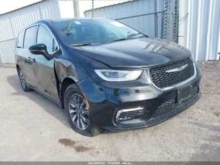 CHRYSLER CHRYSLER PACIFICA HYBRID SELECT