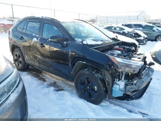 TOYOTA TOYOTA RAV4 HYBRID LE