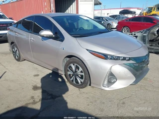 TOYOTA TOYOTA PRIUS PRIME