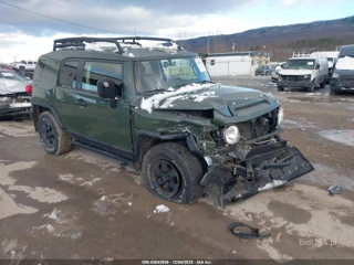 TOYOTA TOYOTA FJ CRUISER