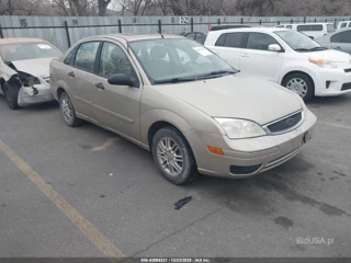 FORD FORD FOCUS ZX4