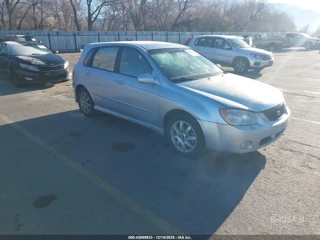 KIA KIA SPECTRA5