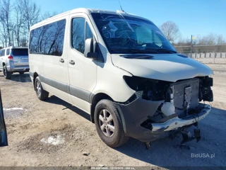MERCEDES-BENZ MERCEDES-BENZ SPRINTER 1500 HIGH ROOF I4