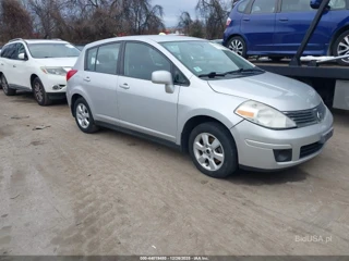 NISSAN NISSAN VERSA 1.8SL