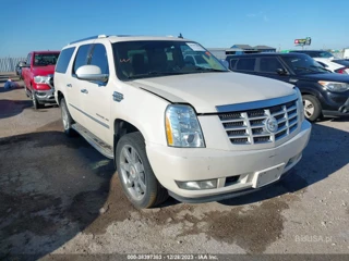 CADILLAC CADILLAC ESCALADE ESV LUXURY