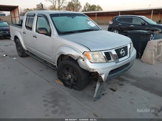 NISSAN NISSAN FRONTIER SV