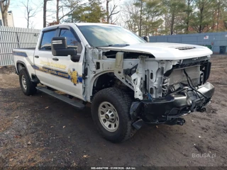 CHEVROLET CHEVROLET SILVERADO 3500HD 4WD  STANDARD BED WT