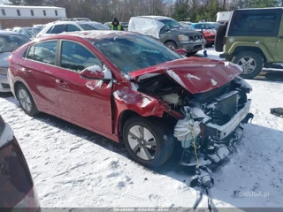 HYUNDAI HYUNDAI IONIQ HYBRID BLUE