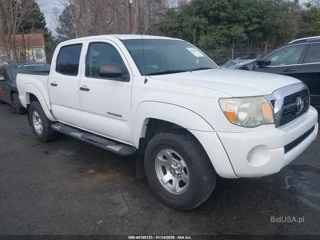 TOYOTA TOYOTA TACOMA BASE V6