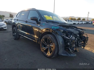 VOLKSWAGEN VOLKSWAGEN TIGUAN 2.0T SE R-LINE BLACK