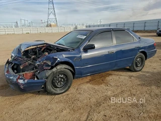 TOYOTA CAMRY CE