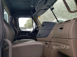 FREIGHTLINER CASCADIA 1