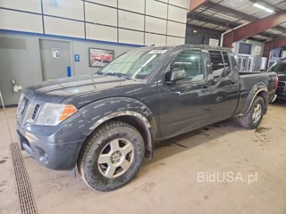 NISSAN FRONTIER SV