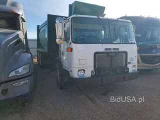 AUTOCAR LLC XPEDITOR