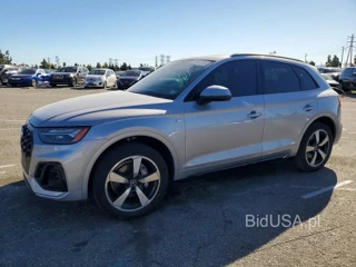 AUDI Q5 PREMIUM PLUS 45