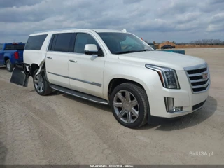 CADILLAC CADILLAC ESCALADE ESV LUXURY