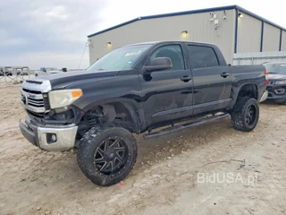 TOYOTA TUNDRA CREWMAX SR5