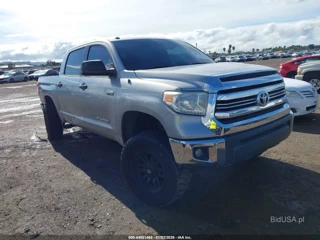 TOYOTA TOYOTA TUNDRA SR5 5.7L V8